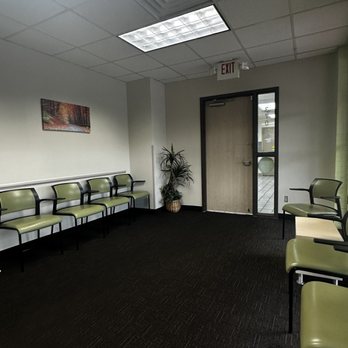 Quest Diagnostics - Lobby - Laboratory Testing Near Me - Austin, Texas