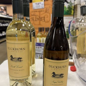 Binny's Beverage Depot - Schaumburg - Beer, Wine & Spirits Near Me - Schaumburg, Illinois Binny's Beverage Depot - Schaumburg - Beer, Wine & Spirits Near Me - Schaumburg, Illinois