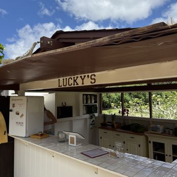 Lucky's - Coffee & Tea Near Me - Haleiwa, Hawaii Lucky's - Coffee & Tea Near Me - Haleiwa, Hawaii