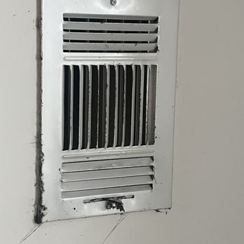 Beaufort Rentals - Every air vent and smoke detector had black dust bunnies dangling from them. - Property Management Near Me - Beaufort, South Carolina Beaufort Rentals - Every air vent and smoke detector had black dust bunnies dangling from them. - Property Management Near Me - Beaufort, South Carolina