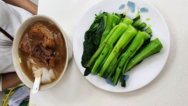 Mak Man Kee Noodle Shop by null