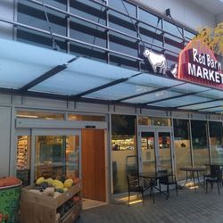 Red Barn Market-James Bay
