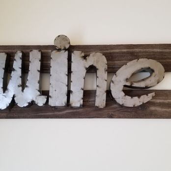 Parr Wines - Wine Tasting Room Near Me - Cambria, California Parr Wines - Wine Tasting Room Near Me - Cambria, California