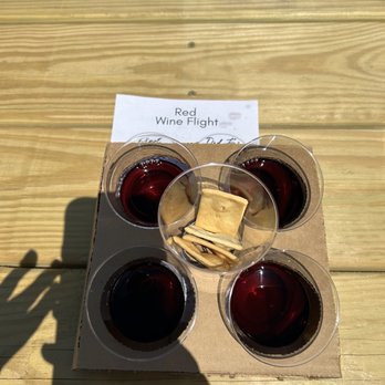 Arrington Vineyards - Red wine flight - Wine Tasting Room Near Me - Arrington, Tennessee Arrington Vineyards - Red wine flight - Wine Tasting Room Near Me - Arrington, Tennessee