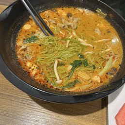 Bone broth with Ygf Spicy Hot Pot / 小份尝鲜|杨国福 1 Lb套餐 Bone broth with Ygf Spicy Hot Pot / 小份尝鲜|杨国福 1 Lb套餐