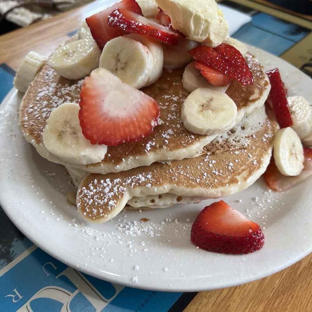 Beach Break Cafe - Fluffy Buttermilk Pancakes - Breakfast & Brunch Near Me - Oceanside, California