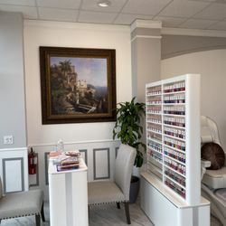 Bombshell Nails & Spa