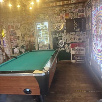 Hideout Saloon - ...... - Cocktail Bars Near Me - Mariposa, California