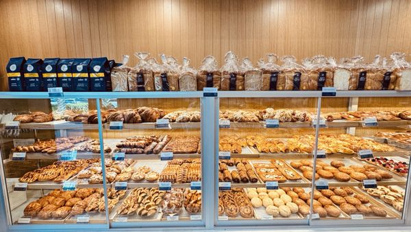 Paris Baguette by null