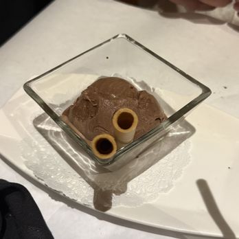 Paradiso Restaurant - Scoop of chocolate Gelato - Italian Near Me - San Leandro, California