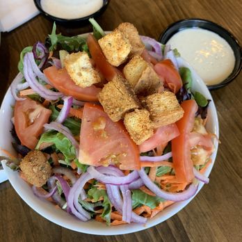 Baldy's Barbeque - Mixed Greens Salad - Barbeque Near Me - Bend, Oregon