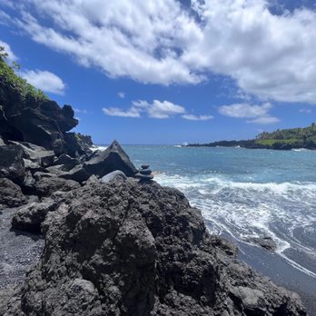 Hana and Beyond Tours - Black Sand beach was incredible - Bus Tours Near Me Hana and Beyond Tours - Black Sand beach was incredible - Bus Tours Near Me