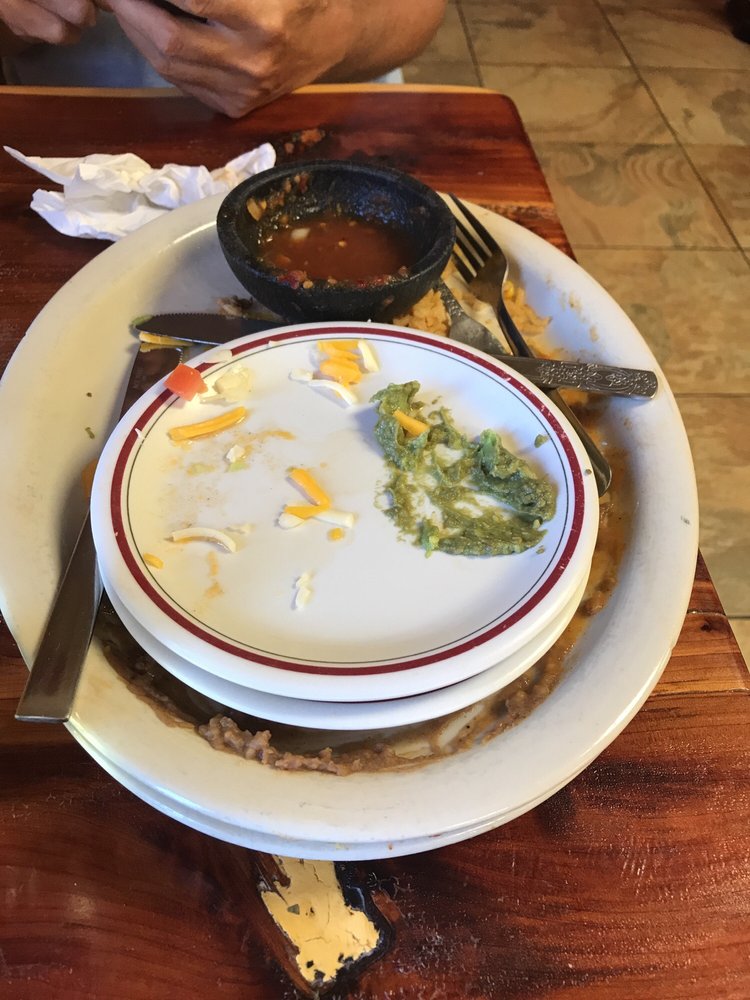 Lacolonia Restaurant