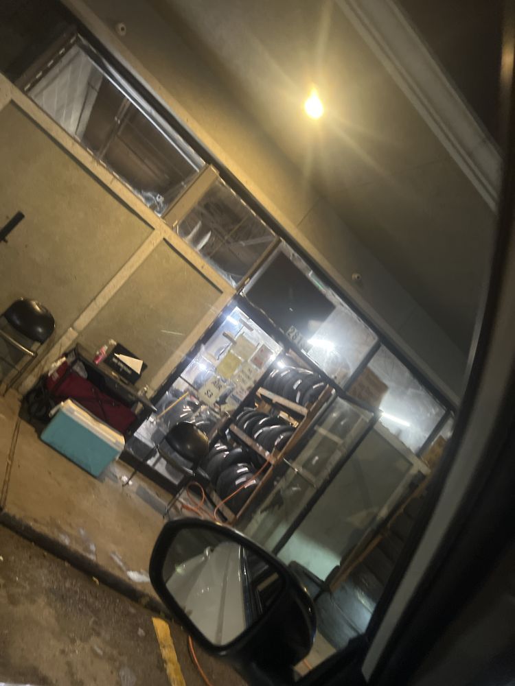 24 HOUR TIRE CONNECTION Updated September 2024 22 Photos & 30