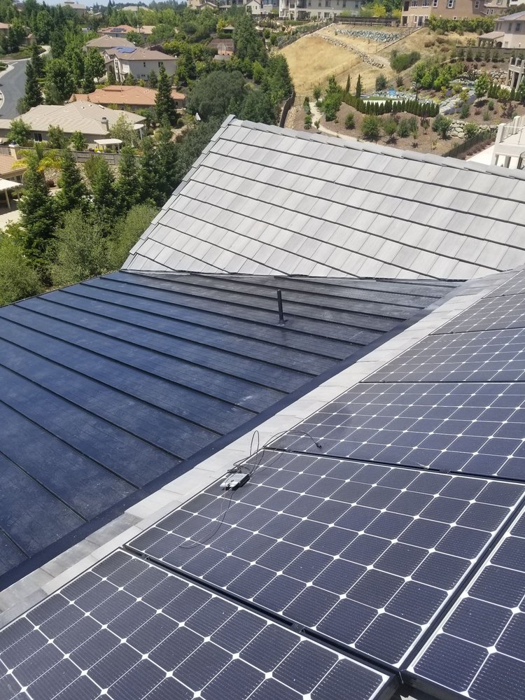 Slide of Richard Hockett Roofing