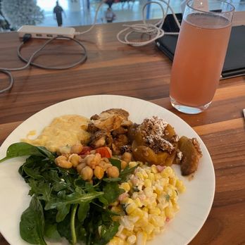 The Centurion Lounge - Airport Lounges Near Me - Dallas, Texas The Centurion Lounge - Airport Lounges Near Me - Dallas, Texas