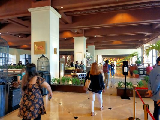 Sofitel Philippines Plaza Manila by null