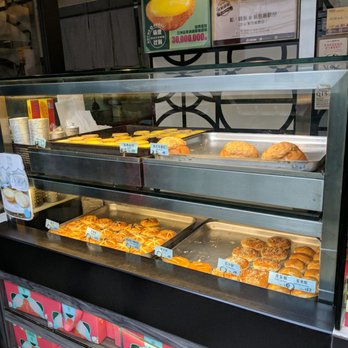 泰昌餅家 - Bakeries Near Me - Hong Kong, HK 泰昌餅家 - Bakeries Near Me - Hong Kong, HK