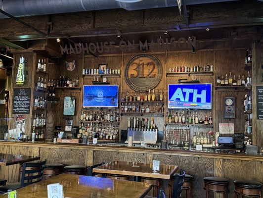 312 Pizza Company by null