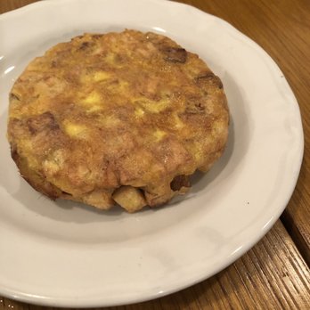 Loup Bar - Tortilla (Spanish version) with bacalao. - Wine Bars Near Me - Ciudad de México, DIF Loup Bar - Tortilla (Spanish version) with bacalao. - Wine Bars Near Me - Ciudad de México, DIF