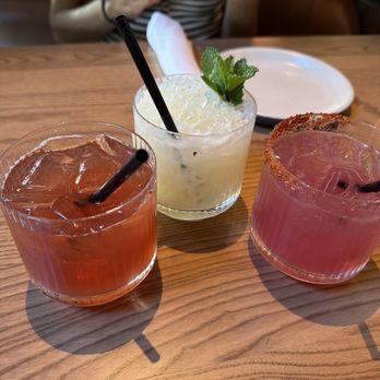 JOEY Valley Fair - Refreshing cocktails - Sushi Bars Near Me - Santa Clara, California JOEY Valley Fair - Refreshing cocktails - Sushi Bars Near Me - Santa Clara, California