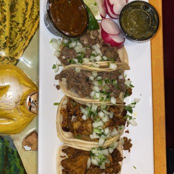 El Paso Mexican Restaurant - Carnitas and Al Pastor (Pork and Pineapple) - Mexican Near Me - Springfield, Virginia El Paso Mexican Restaurant - Carnitas and Al Pastor (Pork and Pineapple) - Mexican Near Me - Springfield, Virginia