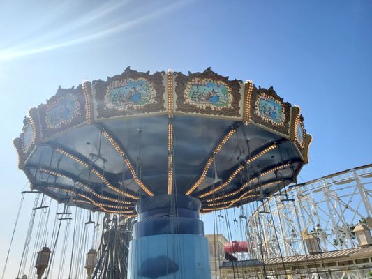 Silly Symphony Swings by null