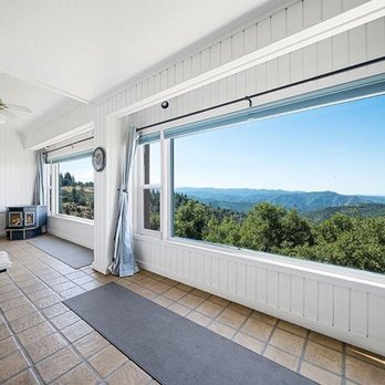 Danny Desmidt - Compass - Real Estate Agents Near Me - Oakland, California