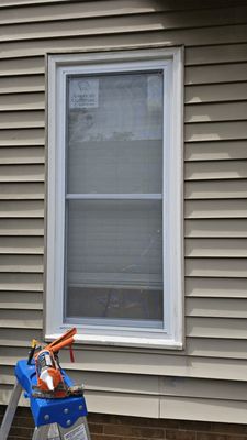 Window repair and replacing. - The customer needed the windows to be repaired, so we pulled out the old window frame and sealed and replaced the frame and painted.