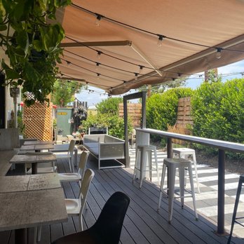 Intentional Coffee - outdoor seating - Coffee & Tea Near Me - Fullerton, California Intentional Coffee - outdoor seating - Coffee & Tea Near Me - Fullerton, California