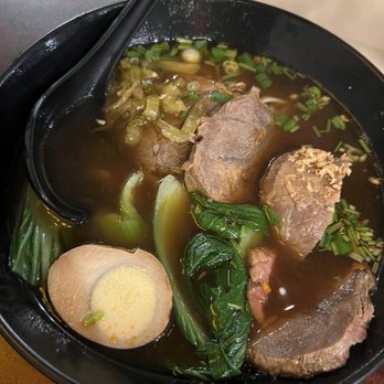 Fooki - Classic Braised Beef Noodle Soup - Bubble Tea Near Me - Aiea, Hawaii