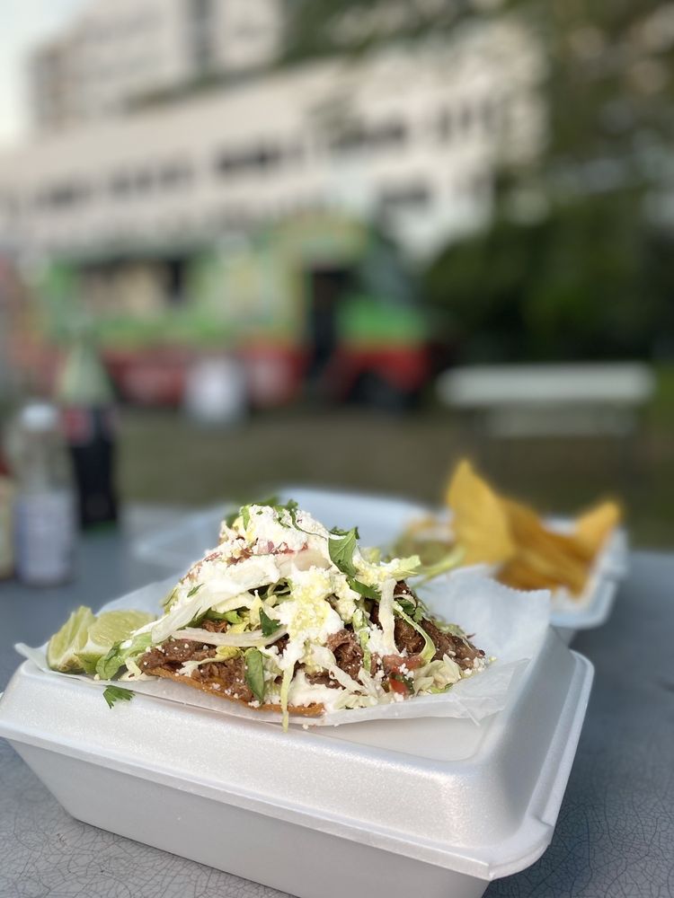 Talkin' Tacos Miramar