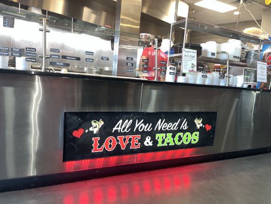 Javi's Tacos by null