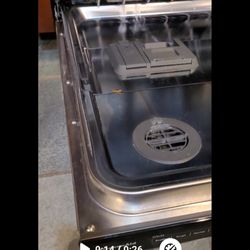 Mauna Lani Terrace Condominium - Roaches in dishwasher.
