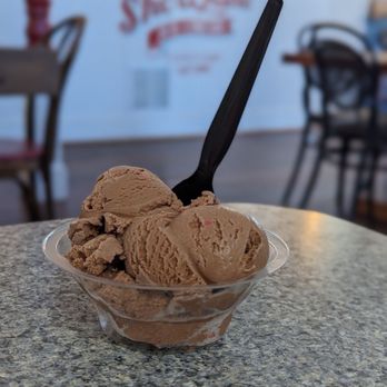 Short Lane Ice Cream - Chocolate covered strawberry ice cream - Ice Cream & Frozen Yogurt Near Me - Gloucester, Virginia Short Lane Ice Cream - Chocolate covered strawberry ice cream - Ice Cream & Frozen Yogurt Near Me - Gloucester, Virginia