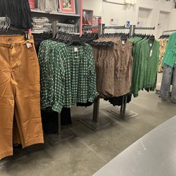 Cabi Outlet