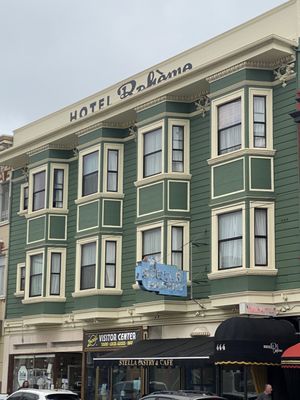 Hotel Boheme by null