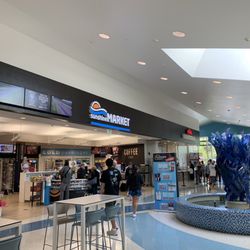 Canoe Creek Service Plaza - Eating area and convenience store