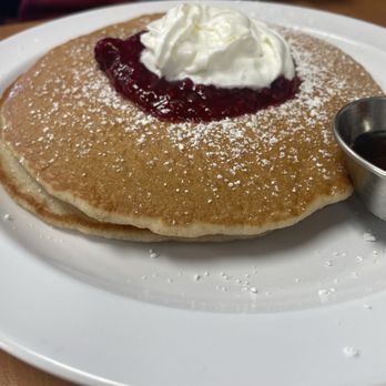 No Toro Cafe - Raspberry Pancakes - Breakfast & Brunch Near Me - Artesia, California