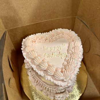 Cupcakin' Bake Shop - Birthday cake - Bakeries Near Me - Walnut Creek, California Cupcakin' Bake Shop - Birthday cake - Bakeries Near Me - Walnut Creek, California