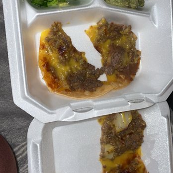 Thousand Oaks Café - I placed a picked up order, ordered a 12 deluxe nachos for me and my boyfriend to share. i received a small portion just for a child. - Mexican Near Me - San Antonio, Texas Thousand Oaks Café - I placed a picked up order, ordered a 12 deluxe nachos for me and my boyfriend to share. i received a small portion just for a child. - Mexican Near Me - San Antonio, Texas