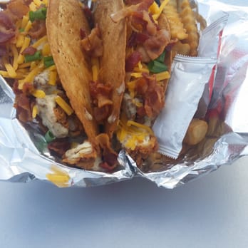 D'Lish Curbside Bistro - Tacos are packed with yummiest! - New American Near Me D'Lish Curbside Bistro - Tacos are packed with yummiest! - New American Near Me
