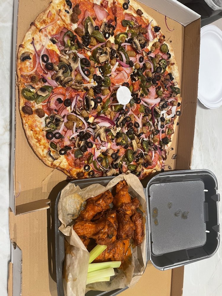 PIZZA AT THE PASS Updated September 2024 30 Photos & 41 Reviews