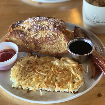 Lovely Day Cafe - Rum French Toast with Bedford Delight - Breakfast & Brunch Near Me - Bedford, Texas