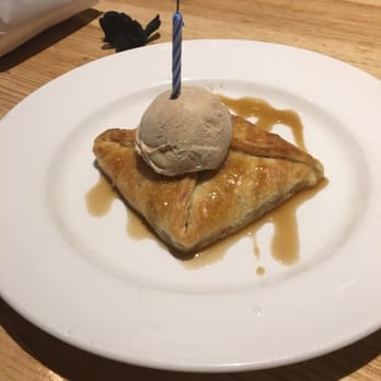 Devon Seafood & Steak - Apple Croustade ... Wasn't very warm though - Seafood Near Me - Oakbrook Terrace, Illinois