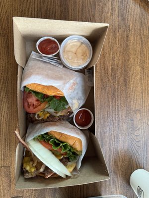 Shake Shack Santa Monica by null