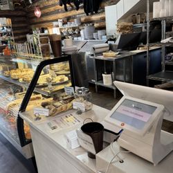 Sorelle Delicatessen - Counter