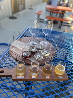 Field Recordings Winery by null