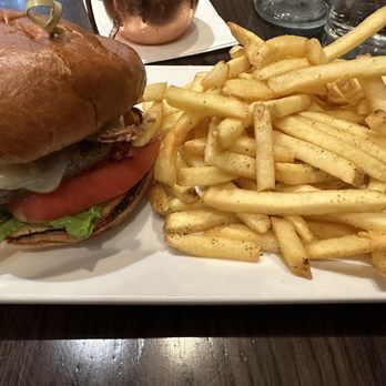 Copper Fox Gastropub - New American Near Me - Chicago, Illinois