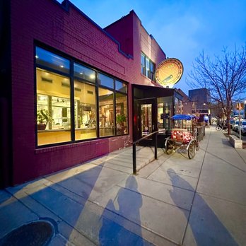 Swing Thai Tennyson - the outside of a restaurant at dusk - Thai Near Me - Denver, Colorado
